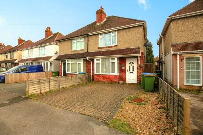 2 Bedroom Semi-Detached House To Rent In Belton Road, Southampton SO19