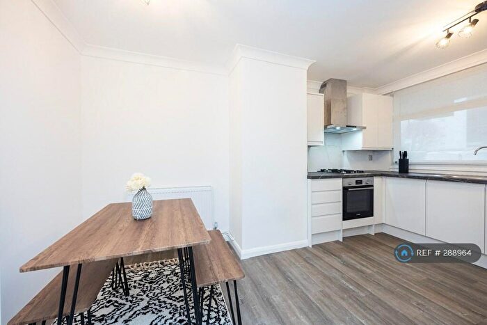 2 Bedroom Maisonette To Rent In Holliday Square, London, SW11