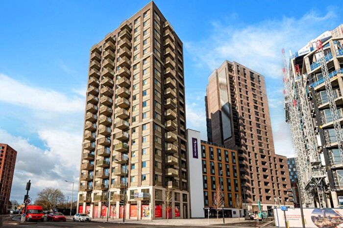 2 Bedroom Apartment For Sale In Ashley Road, Tottenham Hale, London, N17