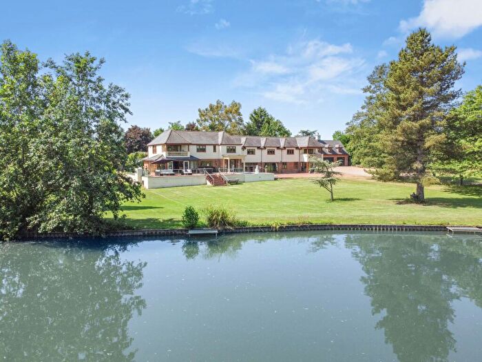 6 Bedroom Detached House For Sale In Duncote, Towcester, NN12