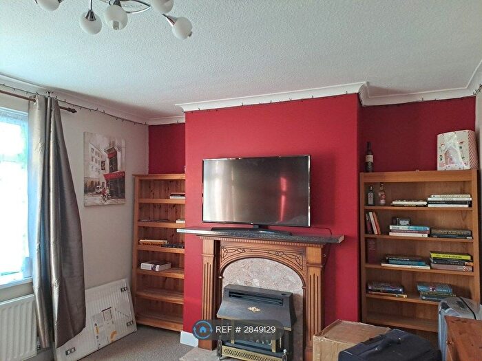 4 Bedroom Semi-detached House To Rent In The Moorlands, Durham, DH1