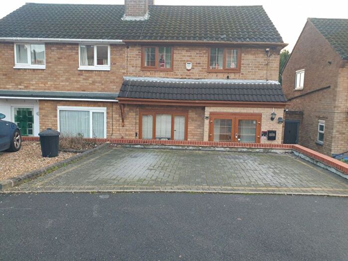 2 Bedroom Semi Detached House To Rent In Coppice Road, Cradley Heath, West Midlands, B64