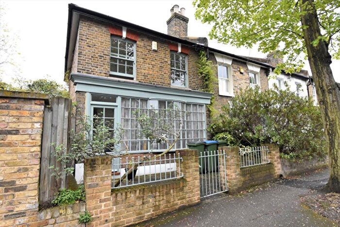 2 Bedroom House To Rent In Couthurst Road, London, SE3