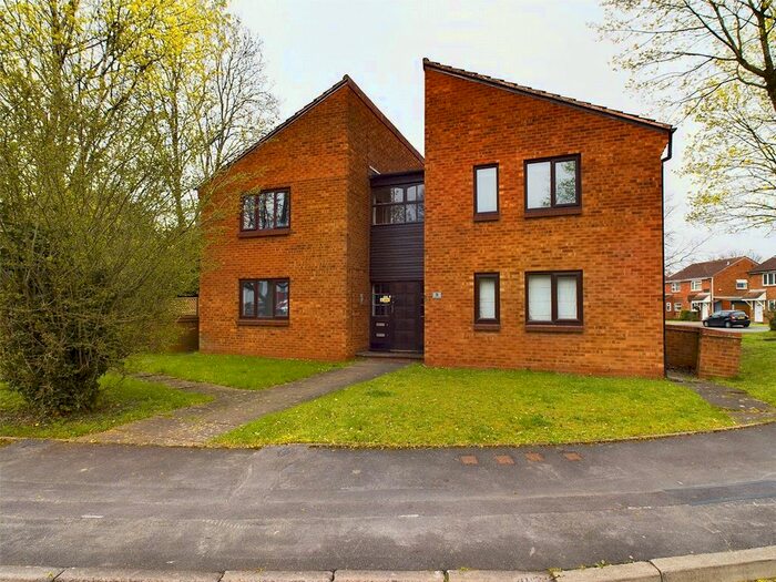 1 Bedroom Flat To Rent In Northleach Close, Worcester, WR4