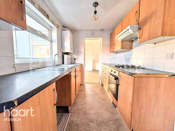 3 Bedroom Terraced House For Sale In Wherstead Road, Ipswich, IP2