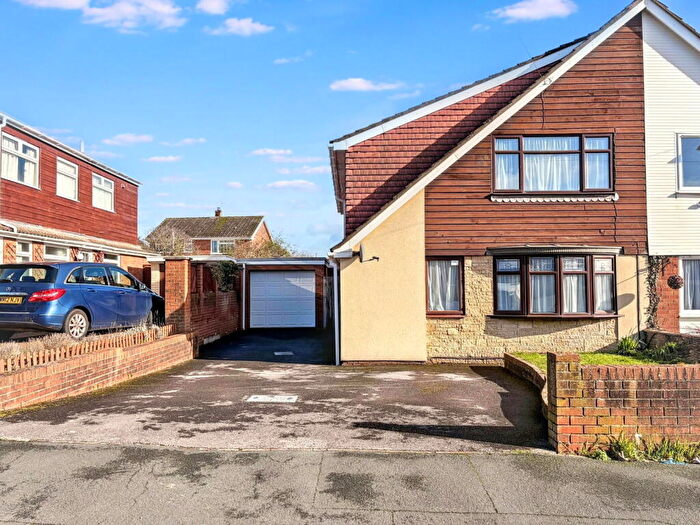 4 Bedroom Semi Detached House For Sale In Coape Road, Bristol, BS14