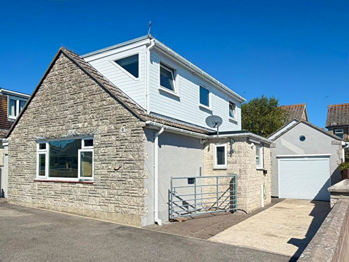 4 Bedroom Detached House For Sale In Westcliff Rd, Portland, Dorset, DT5