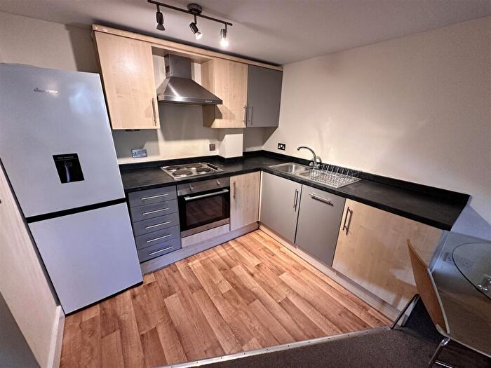 2 Bedroom Apartment To Rent In Collier Street, Manchester, M3