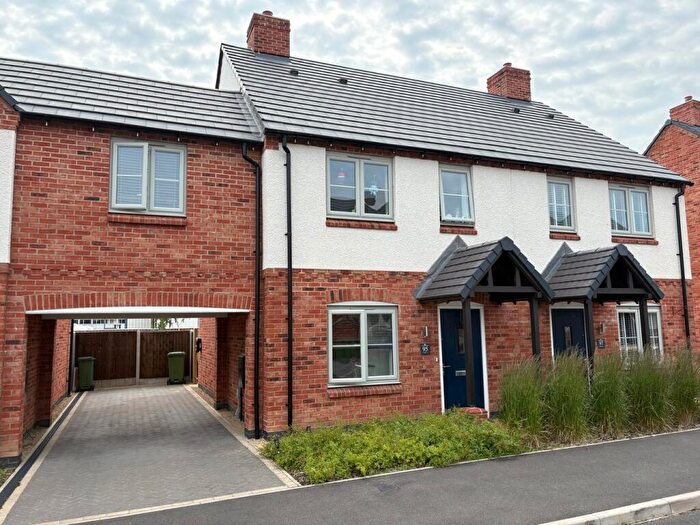 2 Bedroom Semi-Detached House For Sale In Henson Close, Whetstone, Leicester, LE8