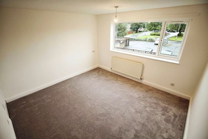3 Bedroom Terraced House For Sale In Snapebrook Grove, Wilmslow, Cheshire, SK9