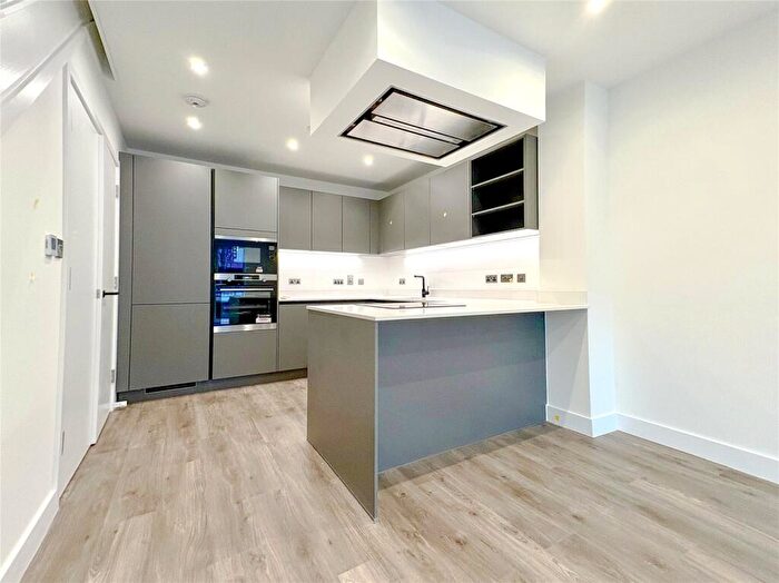 2 Bedroom Apartment For Sale In Knights Park, Eddington, Cambridge, CB3