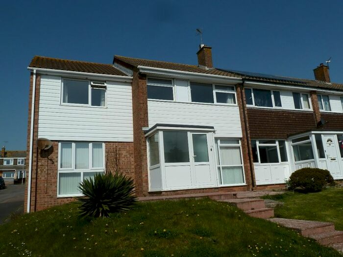 4 Bedroom Terraced House To Rent In Birchwood Road, Exmouth, EX8