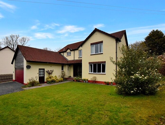 4 Bedroom Detached House For Sale In Burrington, Umberleigh, EX37