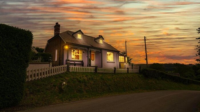 3 Bedroom Detached Bungalow For Sale In Llaindelyn, Silian, Lampeter, Ceredigion, SA48