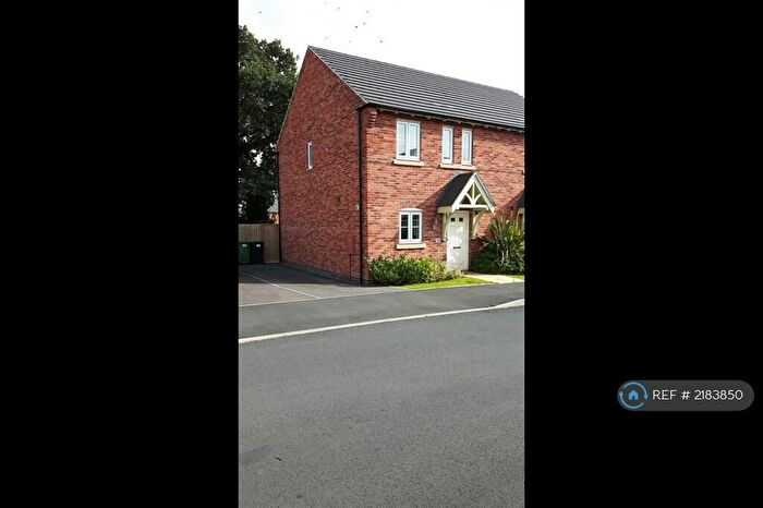 3 Bedroom Semi-Detached House To Rent In Parsons Green, Derby, DE22