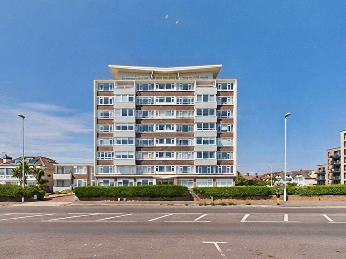 1 Bedroom Flat For Sale In West Parade, Worthing, BN11