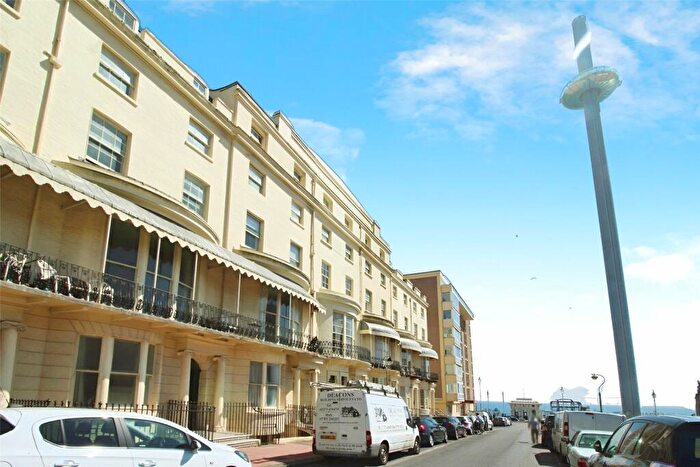 3 Bedroom Flat To Rent In Regency Square, Brighton, East Sussex, BN1
