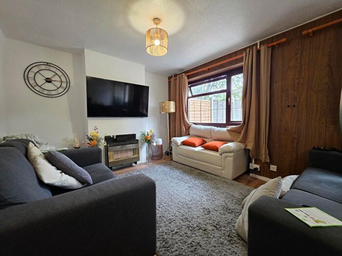 3 Bedroom Property To Rent In The Hayes, Willenhall, WV12
