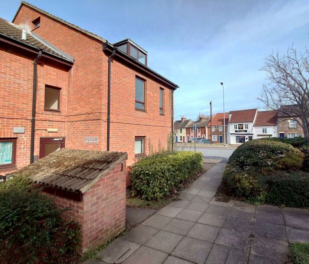 1 Bedroom Apartment To Rent In Long Brackland, Bury St Edmunds, IP33