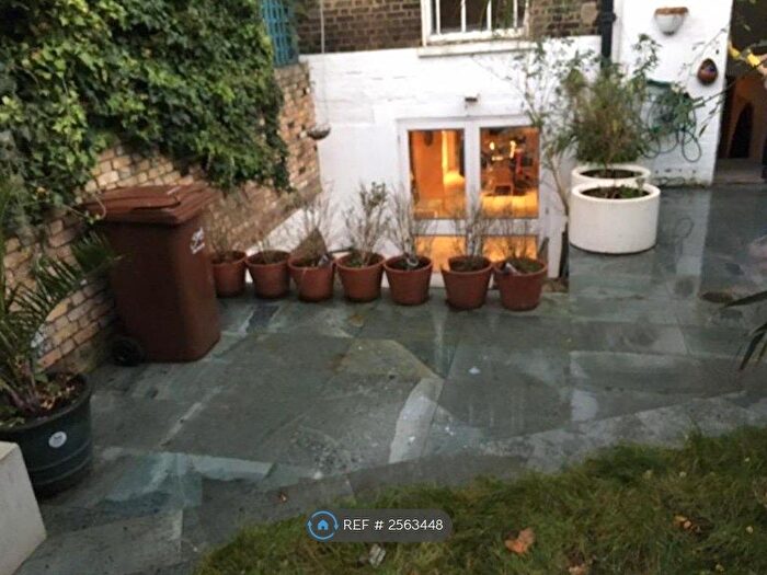 4 Bedroom Terraced House To Rent In Sutherland Walk, London, SE17