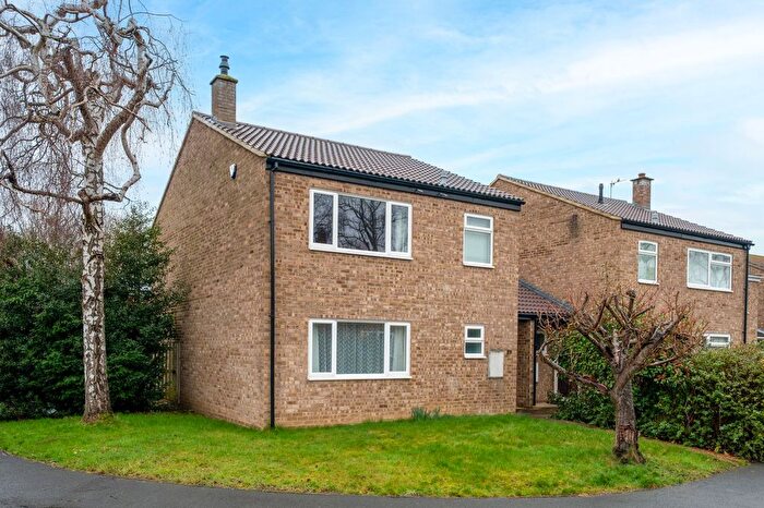 3 Bedroom Semi Detached House For Sale In Church View, Oakington, CB24