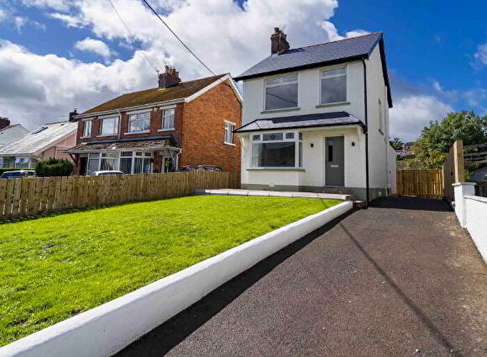 3 Bedroom Detached House For Sale In Moss Road, Lisburn, BT27