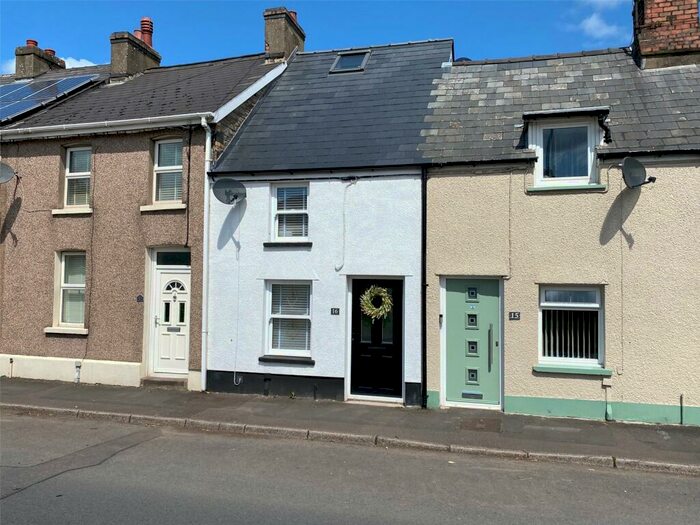 2 Bedroom Terraced House For Sale In Newgate Street, Brecon, Powys, LD3