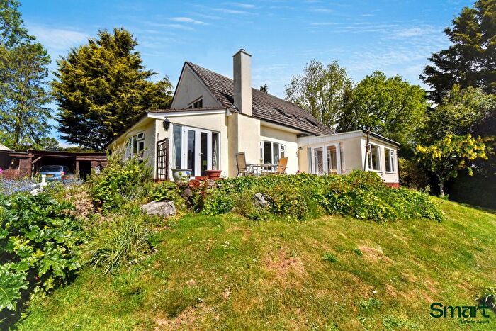 4 Bedroom Detached House For Sale In Dunsford, Exeter, EX6