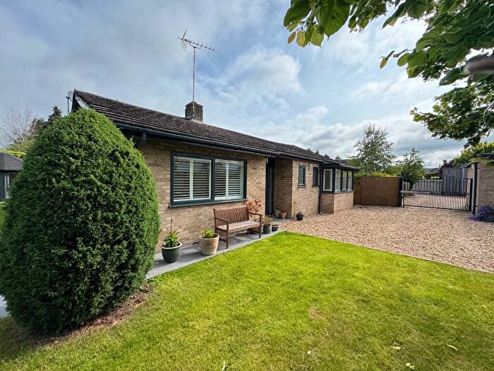 3 Bedroom Detached House To Rent In Makins Road, Henley-On-Thames, Oxfordshire, RG9