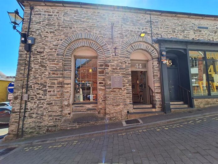 1 Bedroom End Of Terrace House For Sale In St. Mary Street, Cardigan, SA43