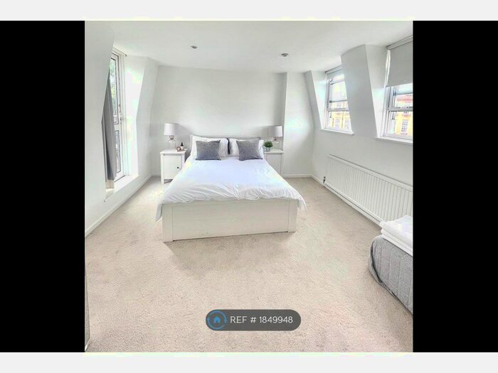 3 Bedroom Maisonette To Rent In Starcross Street, London, NW1