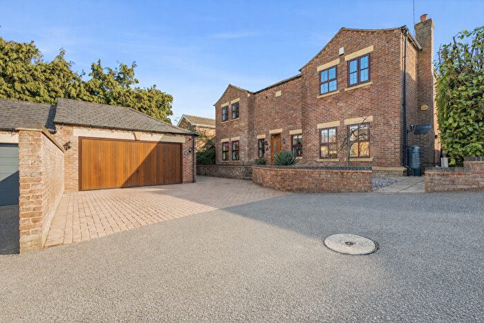 4 Bedroom Detached House For Sale In Main Road, Ravenshead, NG15