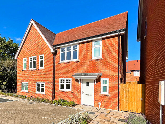 3 Bedroom House To Rent In Hareshill, Crookham Village, GU51