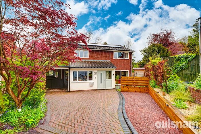 4 Bedroom Detached House For Sale In Manor Close, Droitwich, Worcestershire, WR9