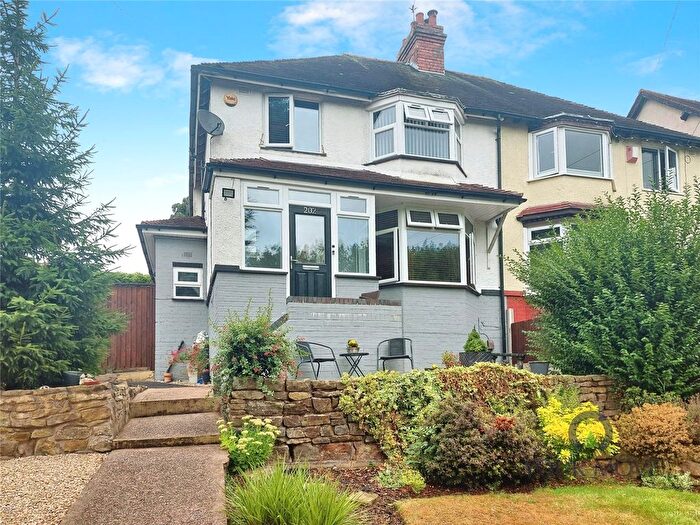 3 Bedroom Semi-Detached House For Sale In Himley Road, Dudley, West Midlands, DY1