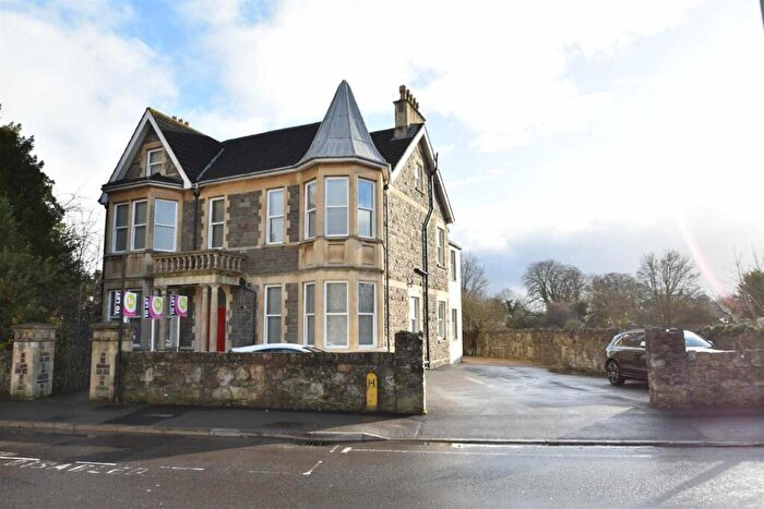 2 Bedroom Apartment To Rent In Station Road, Keynsham, BS31