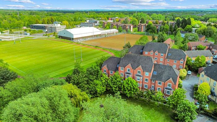 2 Bedroom Flat For Sale In Templeton Drive, Fearnhead, WA2