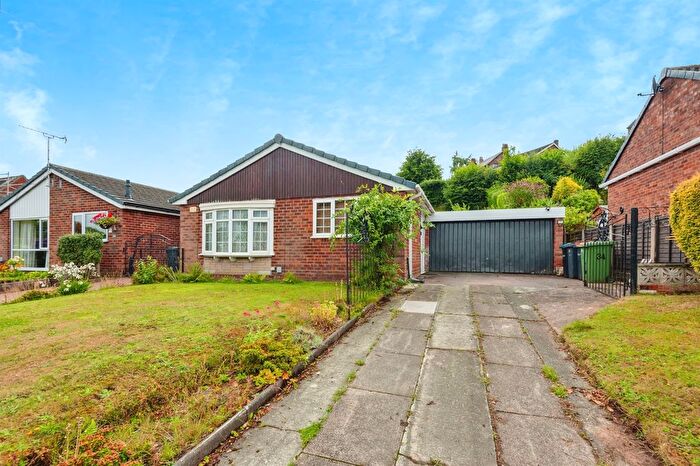 2 Bedroom Detached Bungalow For Sale In Arran Drive, Frodsham, WA6