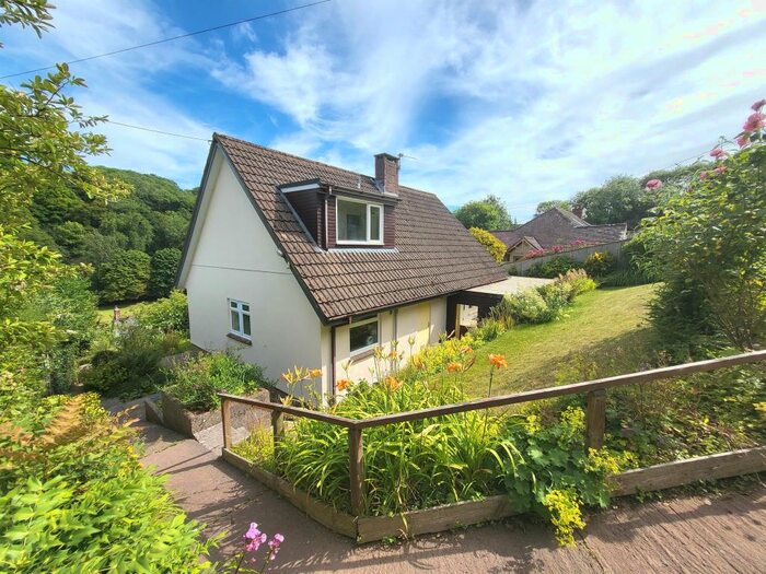 4 Bedroom Detached Bungalow For Sale In Mount Lane, Roadwater, Watchet, TA23