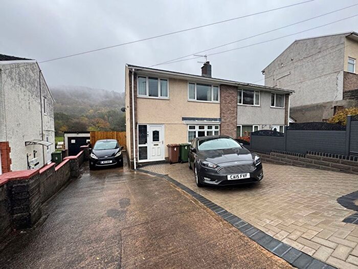 3 Bedroom Semi-Detached House For Sale In Garden Close, Llanbradach, Caerphilly, CF83