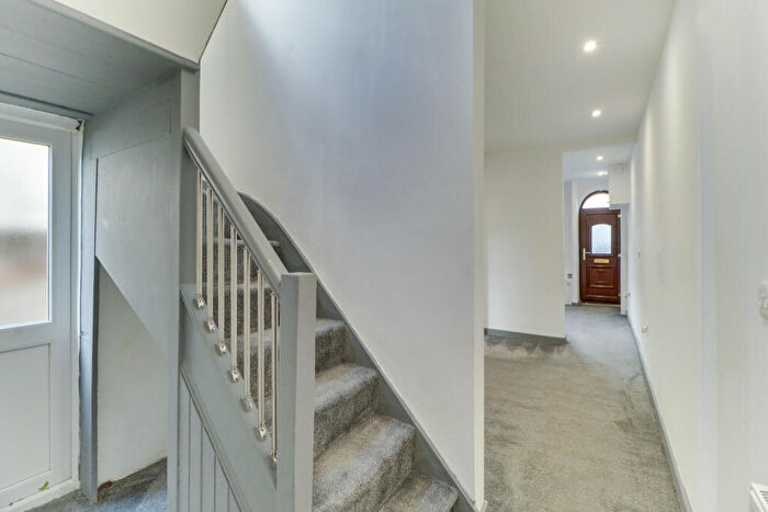 3 Bedroom Terraced House For Sale In Toronto Road, Portsmouth, PO2