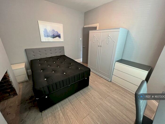 5 Bedroom Terraced House To Rent In Newfoundland Road, Cardiff, CF14