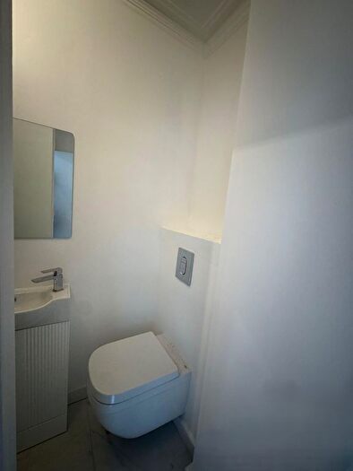 1 Bedroom Studio To Rent In Bond Street, London, W5