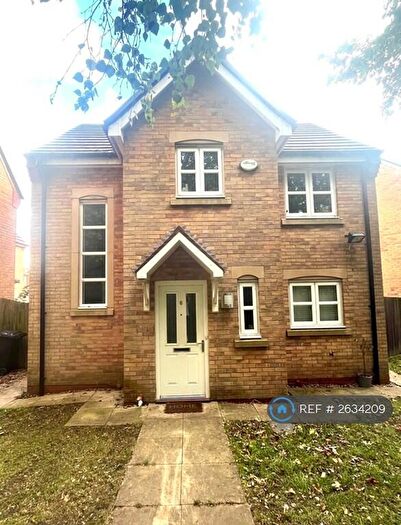 3 Bedroom Detached House To Rent In Irvine Walk, Salford, M7