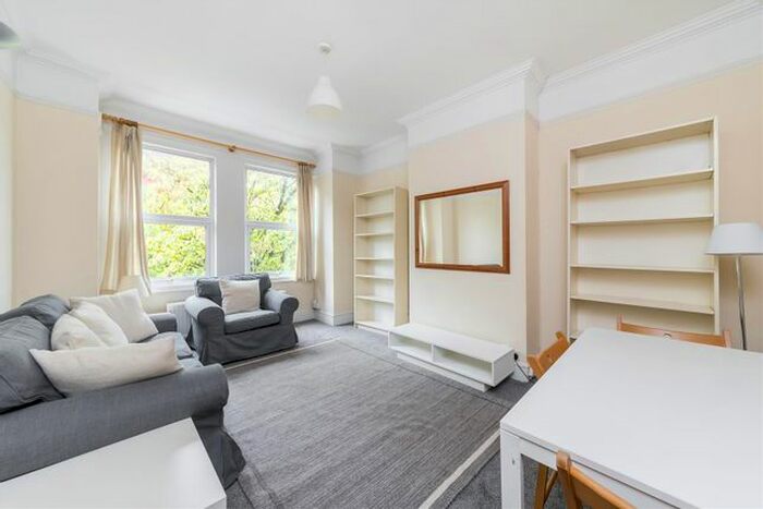 1 Bedroom Flat To Rent In Bramley Road, Ealing, W5