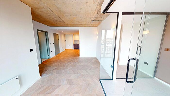 2 Bedroom Apartment For Sale In Saint Georges Gardens, Castlefield, Manchester, M15