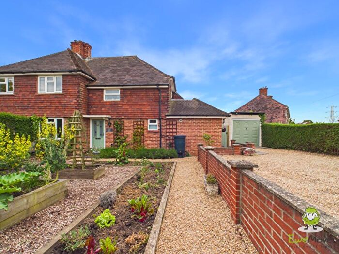 3 Bedroom Terraced House To Rent In Moat Close, Bramley, Tadley, Hampshire, RG26