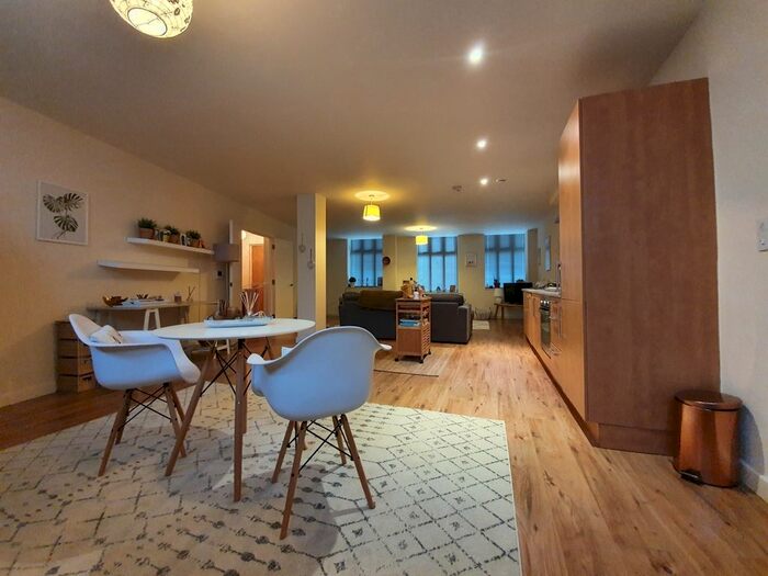 1 Bedroom Flat To Rent In East Street, Leeds, LS9