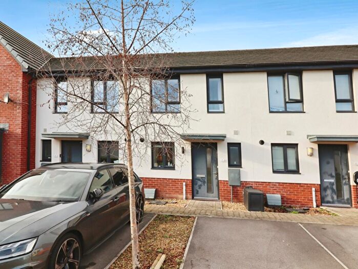 2 Bedroom Terraced House For Sale In Clos Pentre, Barry, CF62