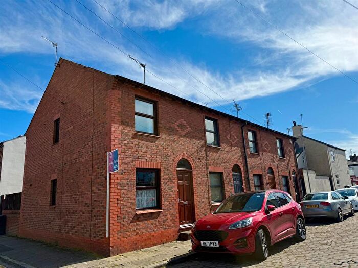 2 Bedroom End Of Terrace House For Sale In Poynton Street, Macclesfield, SK10